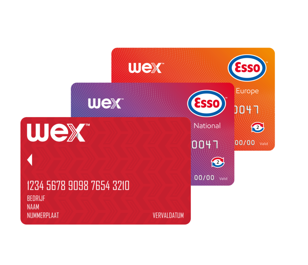 Drie gestapelde WEX- en Esso-kaarten